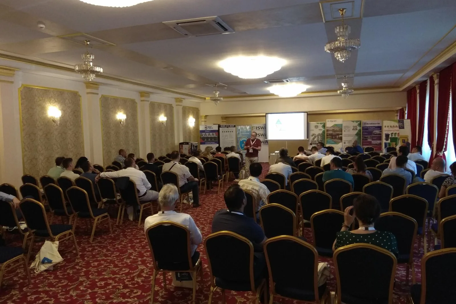 Sala plină la Conferința Internațională A.R.M.D. – ISWA, ediția a IX-a, Mamaia, 19–21 iunie 2019