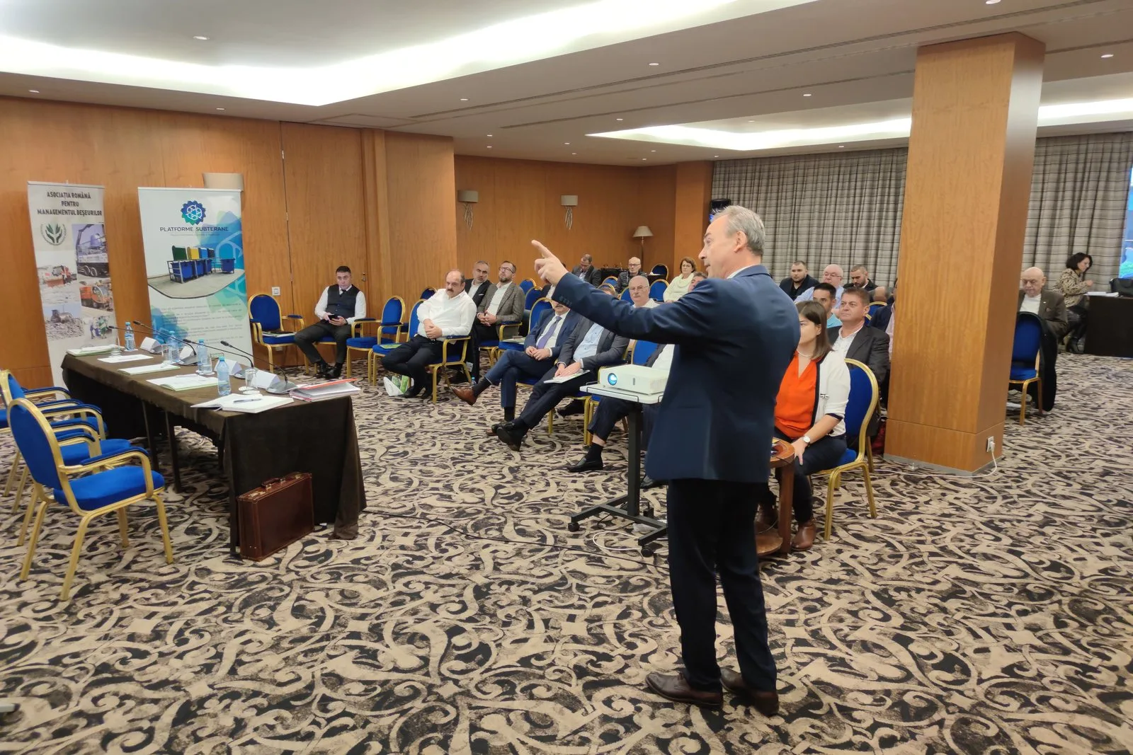 Dezbateri în plenul Adunării Generale de Alegeri a A.R.M.D., 22 noiembrie 2023