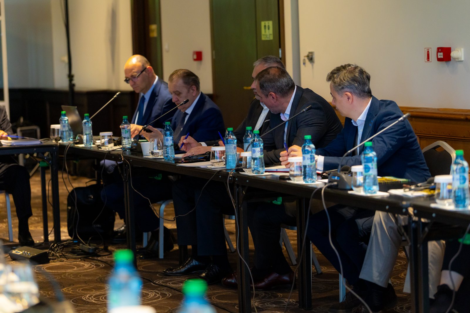 Adunarea Generală a A.R.S.M.D., Poiana Brașov, 12 mai 2026 — sala de lucru cu membrii asociației